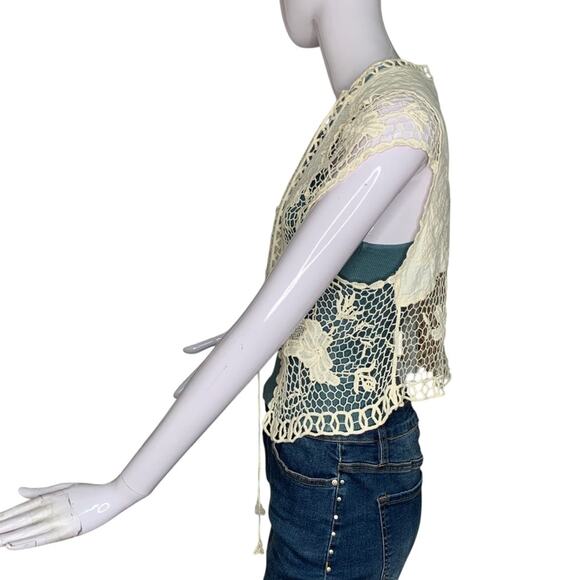Free People Worn on TV Crochet Vest Cover Up Cream Size One Size - Picture 11 of 16